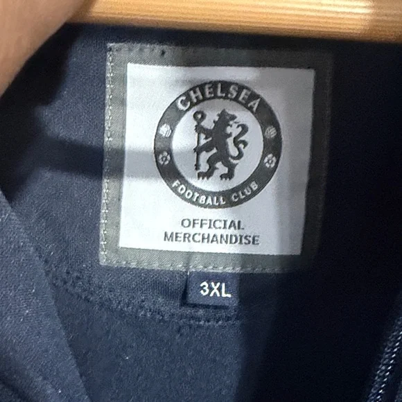 Chelsea FC Navy and White Track Jacket - Picture 2 of 6